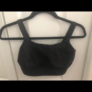 Lululemon size 6 black sports bra